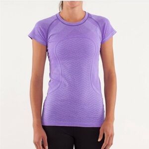 Lululemon swiftly top